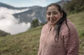 <em>Carolina Paredes</em>